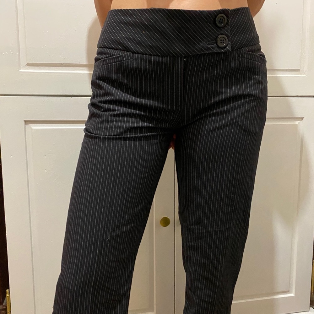Barely bootcut pant black w/White stripes
